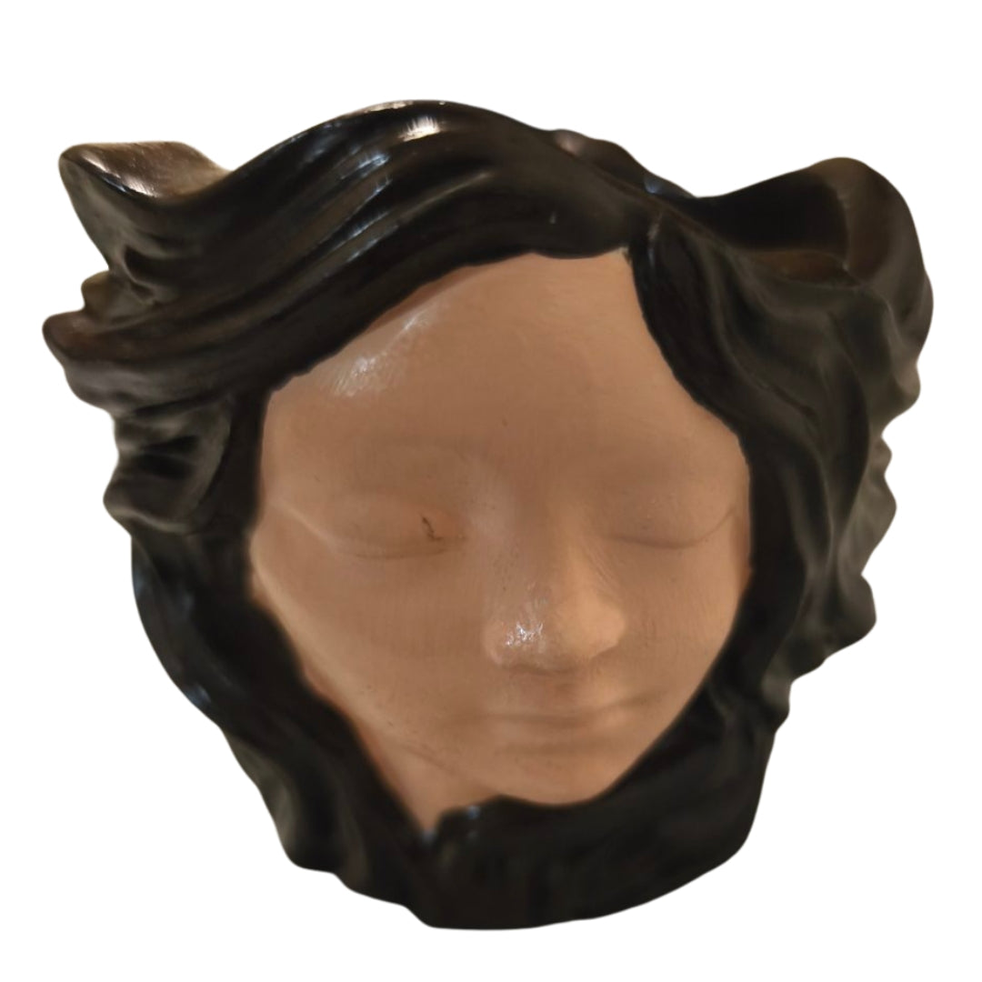 The “Kore” Porcelain Vase